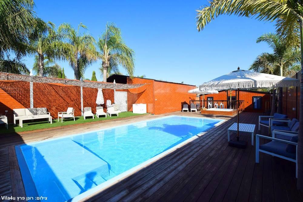 וילה קאסה מורה - Casa Mora מרכז  31  נופש - וי פור ויקיישן - V for Vacation