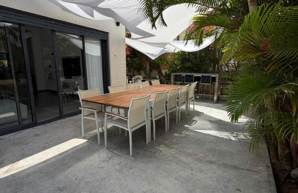 וילה סאן - Villa Sun דרום  10  נופש - וי פור ויקיישן - V for Vacation