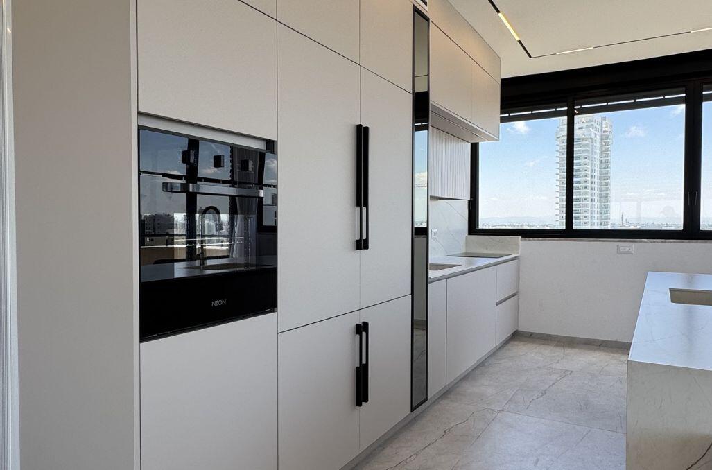 סי וויו פנטהאוז וספא נתניה - Sea view penthouse & spa Netanya מרכז  6  נופש - וי פור ויקיישן - V for Vacation