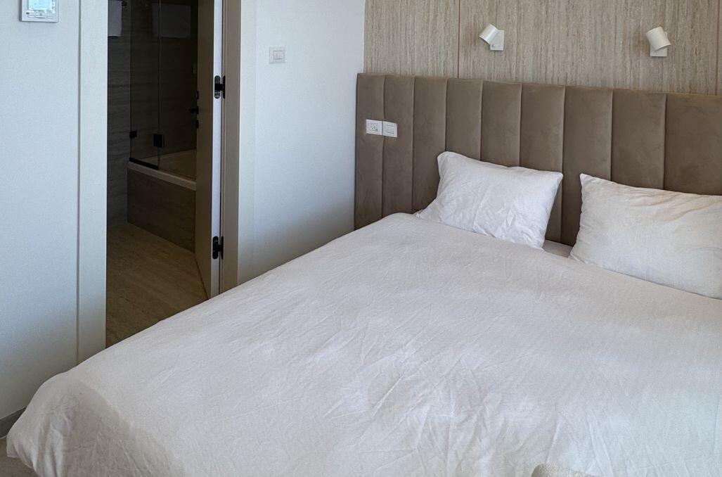 סי וויו פנטהאוז וספא נתניה - Sea view penthouse & spa Netanya מרכז  26  נופש - וי פור ויקיישן - V for Vacation