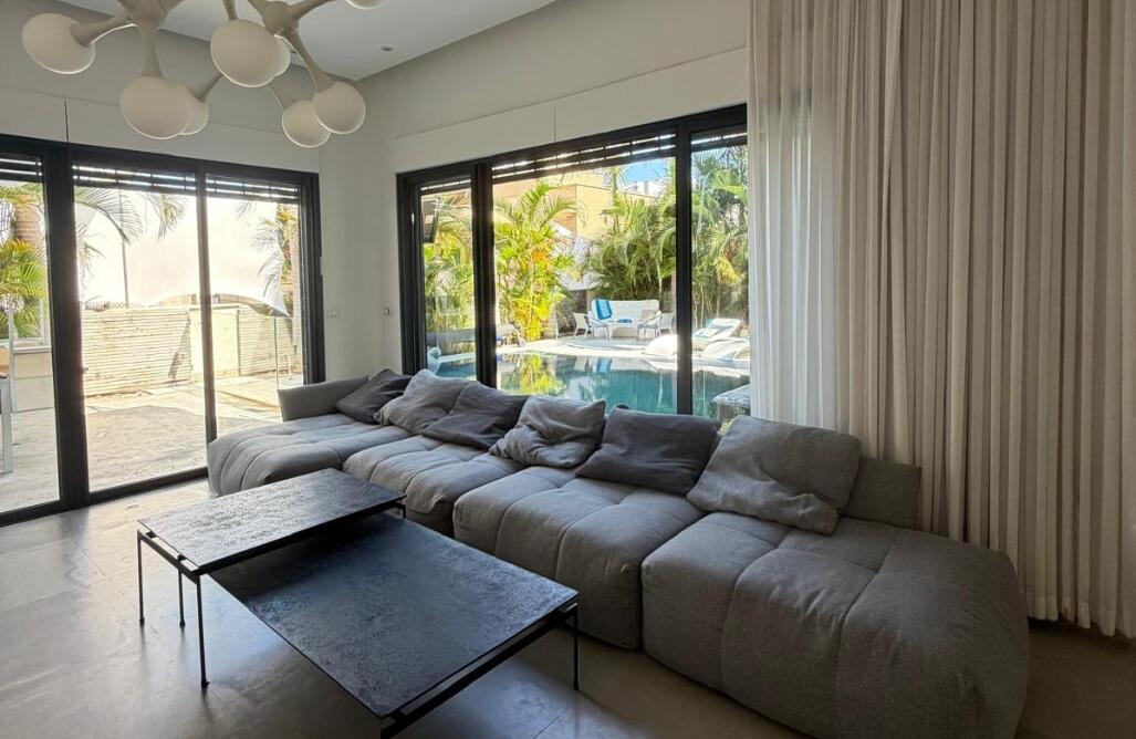 וילה סאן - Villa Sun דרום  3  נופש - וי פור ויקיישן - V for Vacation
