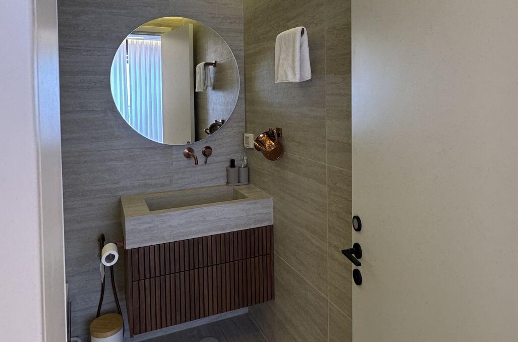 סי וויו פנטהאוז וספא נתניה - Sea view penthouse & spa Netanya מרכז  39  נופש - וי פור ויקיישן - V for Vacation