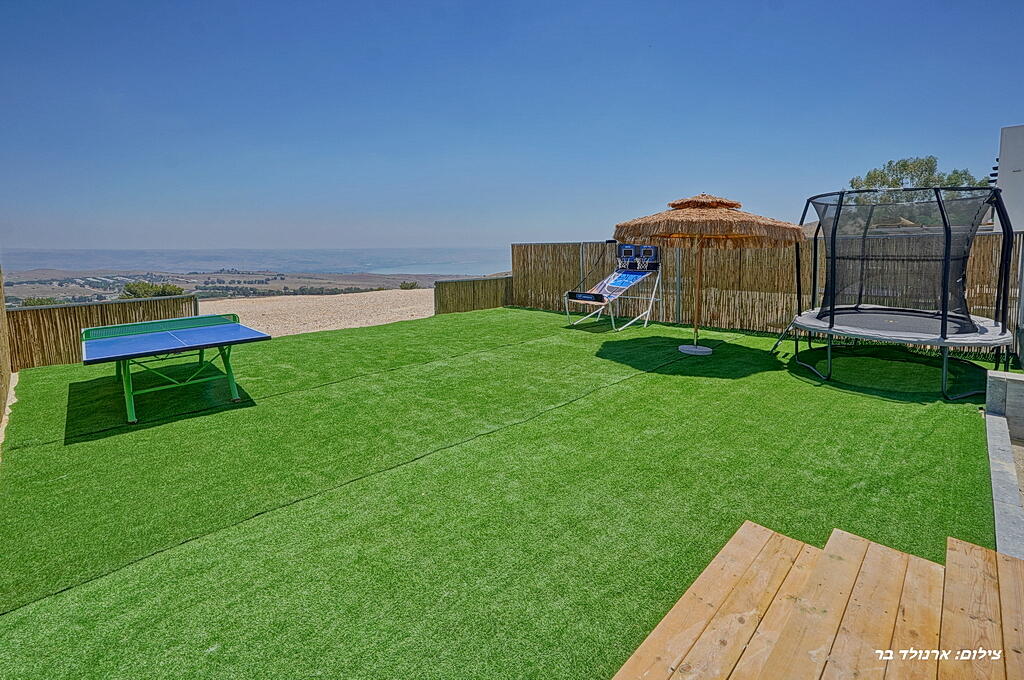 וילה סירקל - Villa Circle צפון  21  נופש - וי פור ויקיישן - V for Vacation