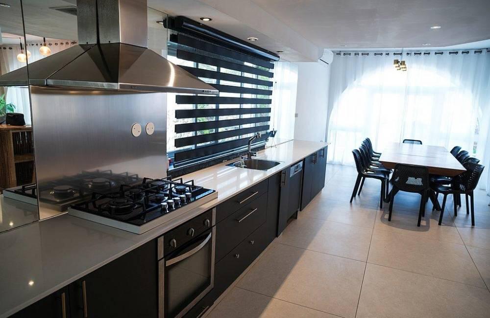 וילה אלינאיה - Villa Elianaya דרום  9  נופש - וי פור ויקיישן - V for Vacation