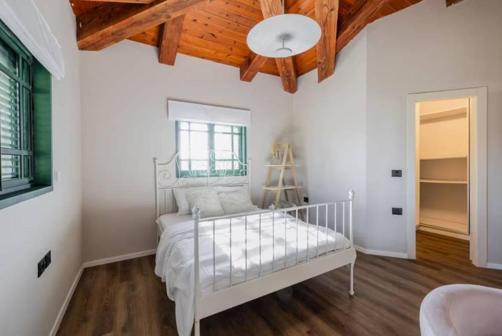 אחוזת בלו ביי נתניה - Blue Bay Mansion מרכז  19  נופש - וי פור ויקיישן - V for Vacation