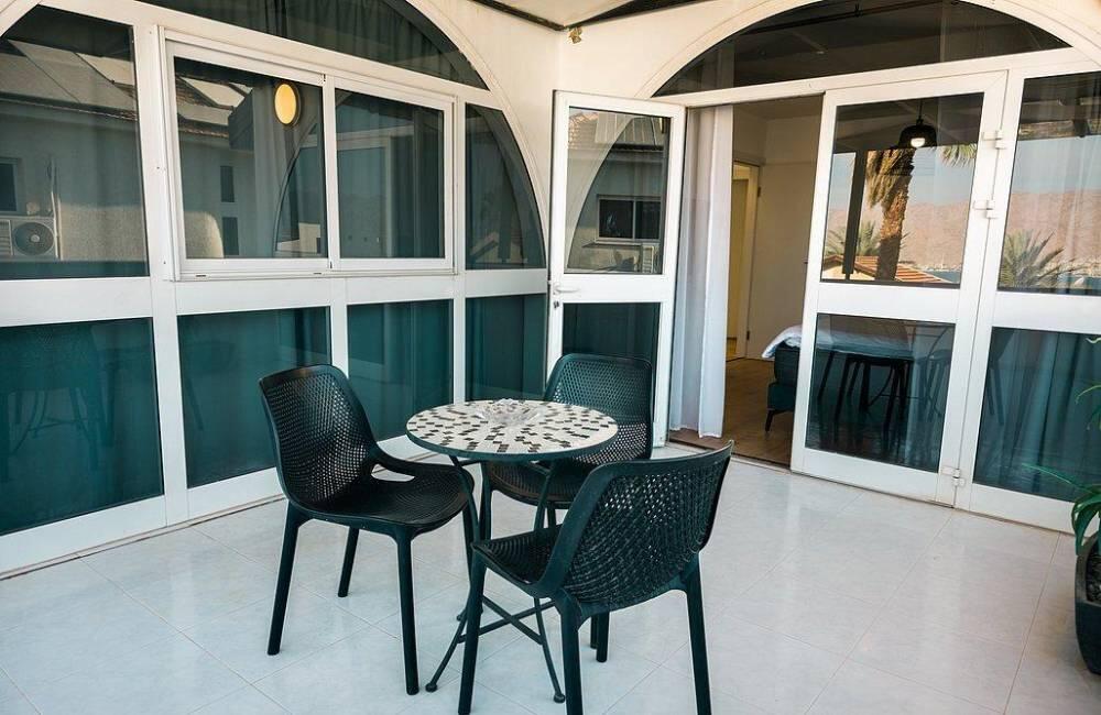 וילה אלינאיה - Villa Elianaya דרום  5  נופש - וי פור ויקיישן - V for Vacation