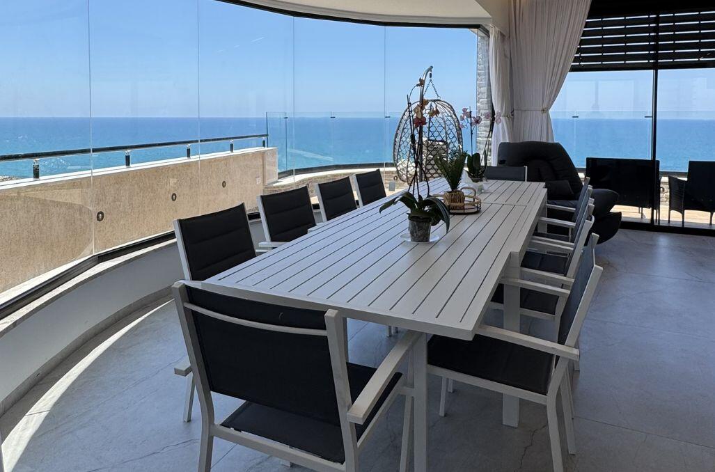 סי וויו פנטהאוז וספא נתניה - Sea view penthouse & spa Netanya מרכז  4  נופש - וי פור ויקיישן - V for Vacation