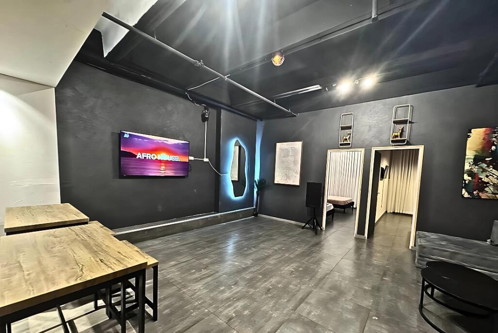 סניורה סוויט | Senyora Suite TLV מרכז  12  נופש - וי פור ויקיישן - V for Vacation