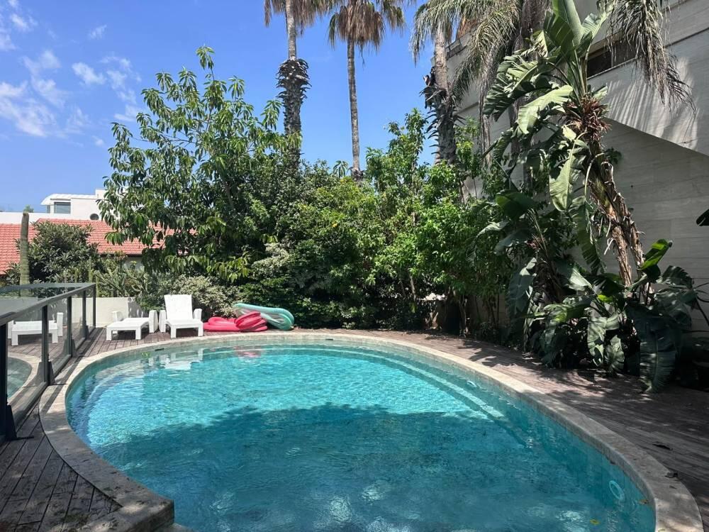 וילה תכלת הרצליה מרכז  1  נופש - וי פור ויקיישן - V for Vacation